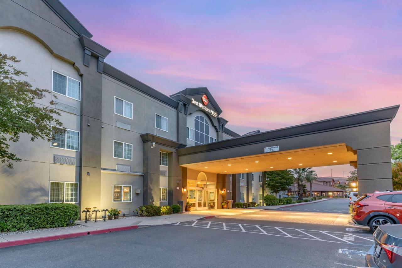 ליברמור Best Western Plus Vineyard Inn מראה חיצוני תמונה