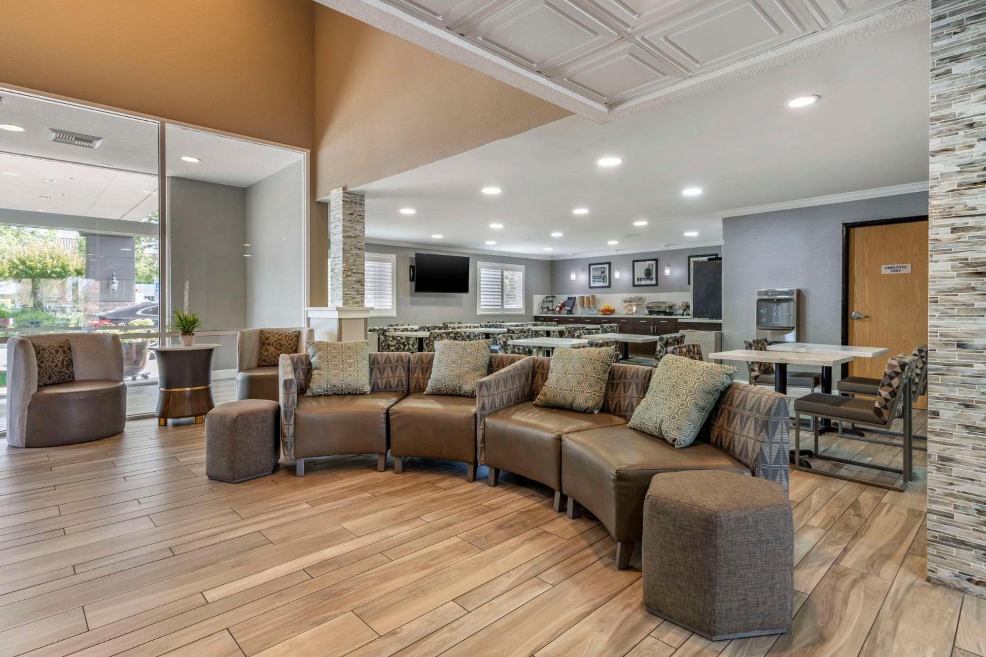 ליברמור Best Western Plus Vineyard Inn מראה חיצוני תמונה
