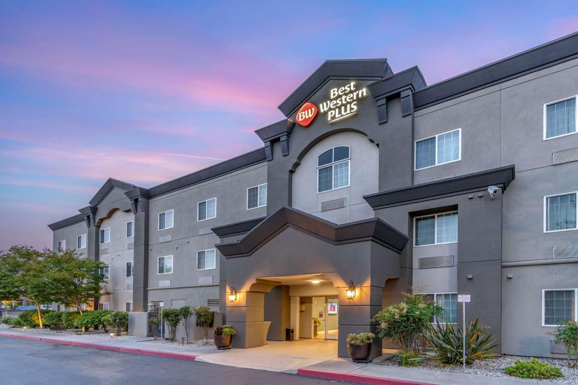 ליברמור Best Western Plus Vineyard Inn מראה חיצוני תמונה